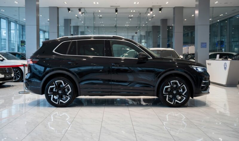 Volkswagen Tiguan L Pro