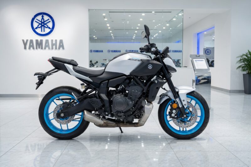 YAMAHA MT-07