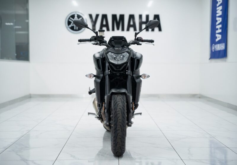 YAMAHA MT-09STD